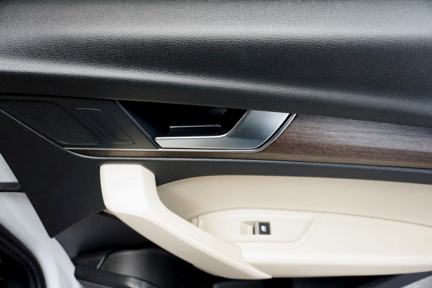 2022 Audi Q5 Premium - Photo 21