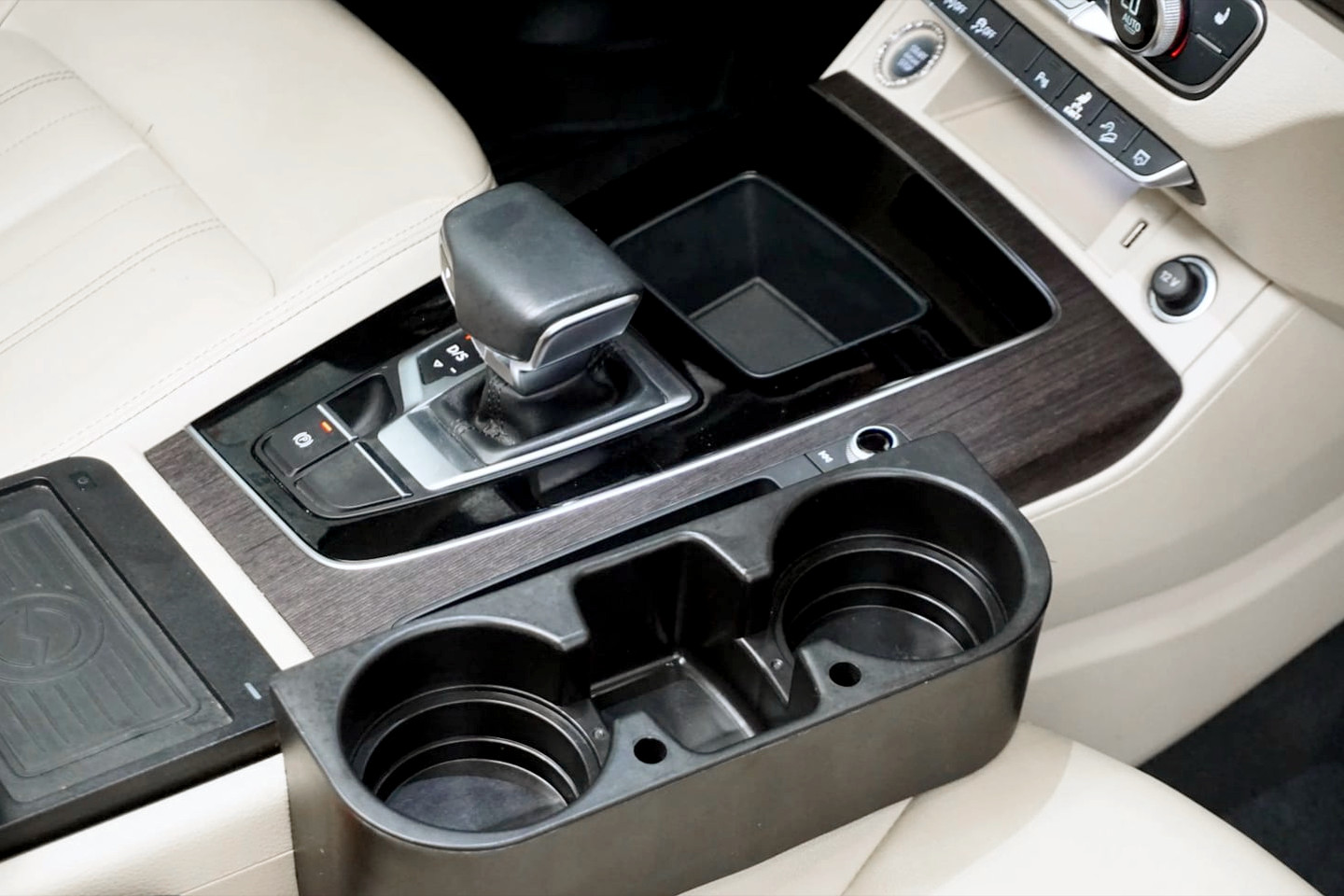 2022 Audi Q5 Premium - Photo 24