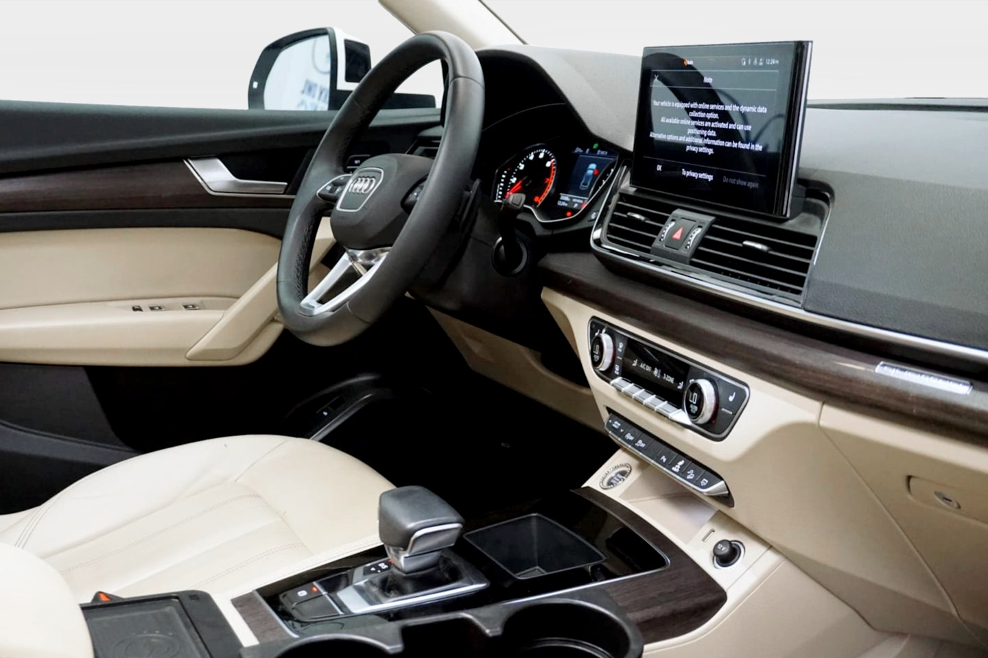 2022 Audi Q5 Premium - Photo 25