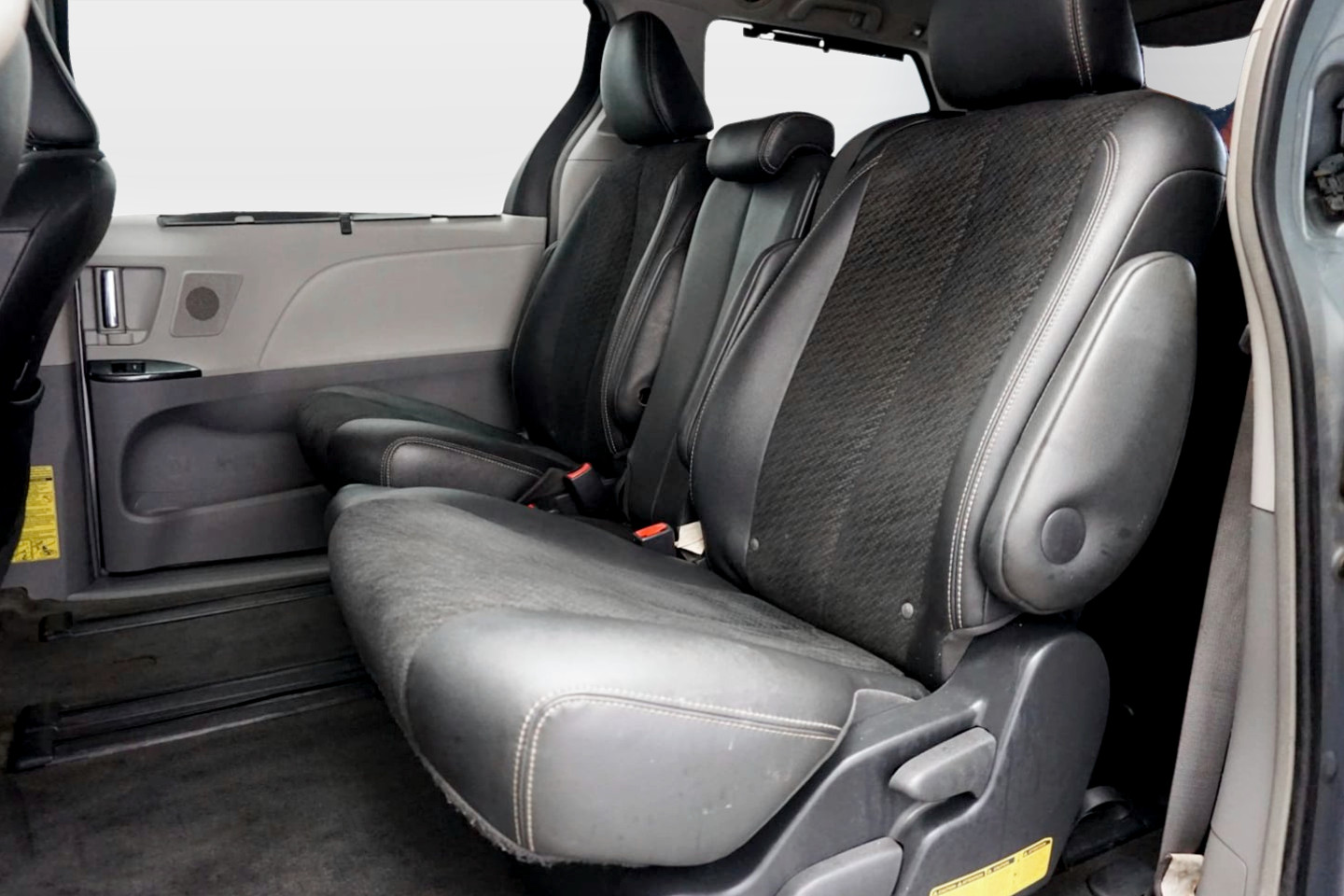 2014 Toyota Sienna SE - Photo 14