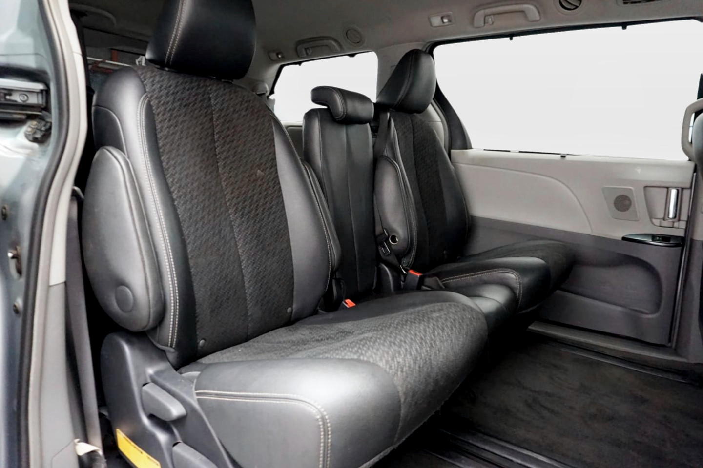 2014 Toyota Sienna SE - Photo 20