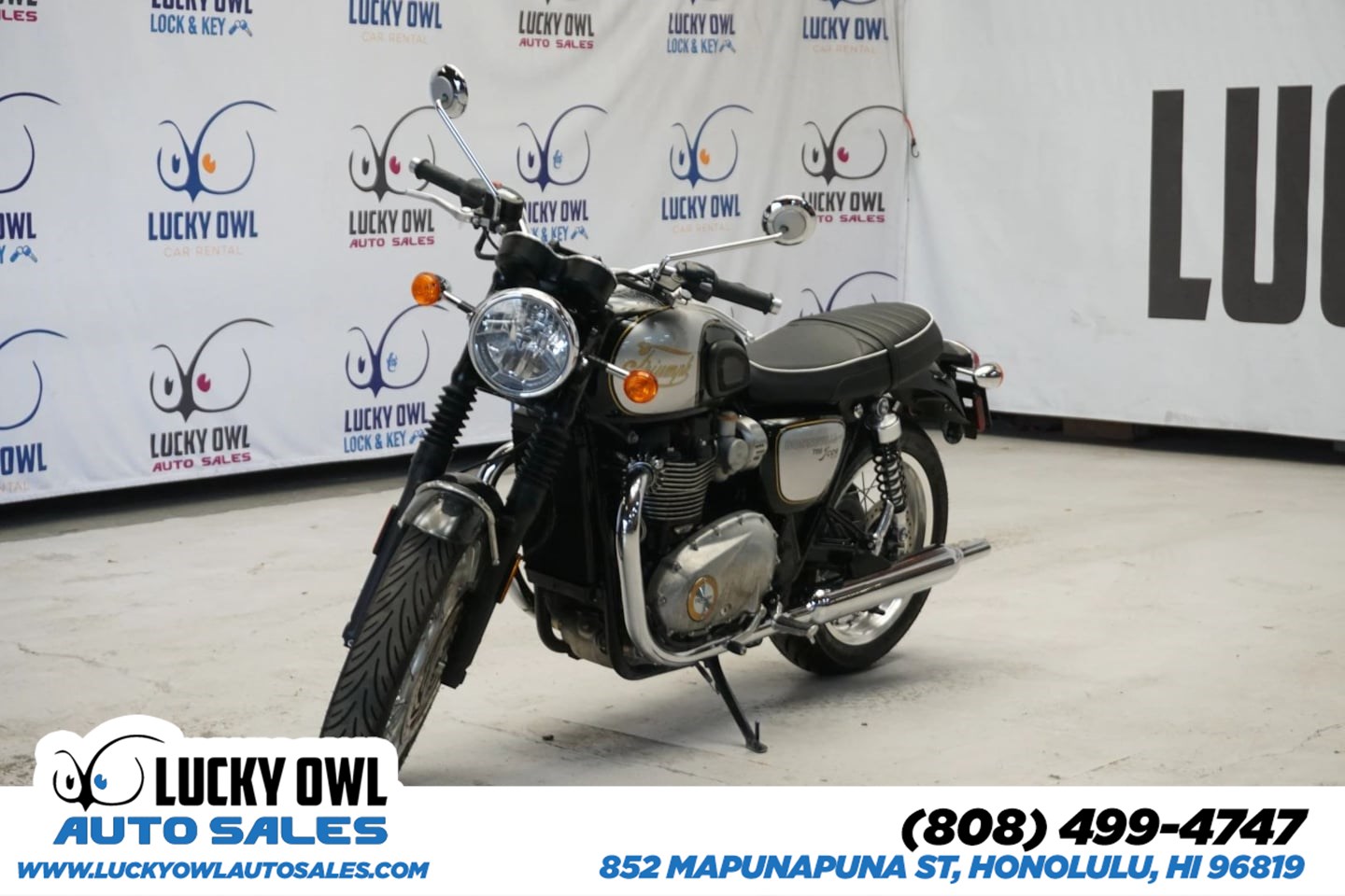 2025 Triumph Bonneville T120 Base