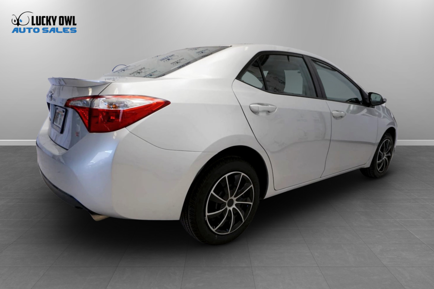2016 Toyota Corolla S - Photo 8
