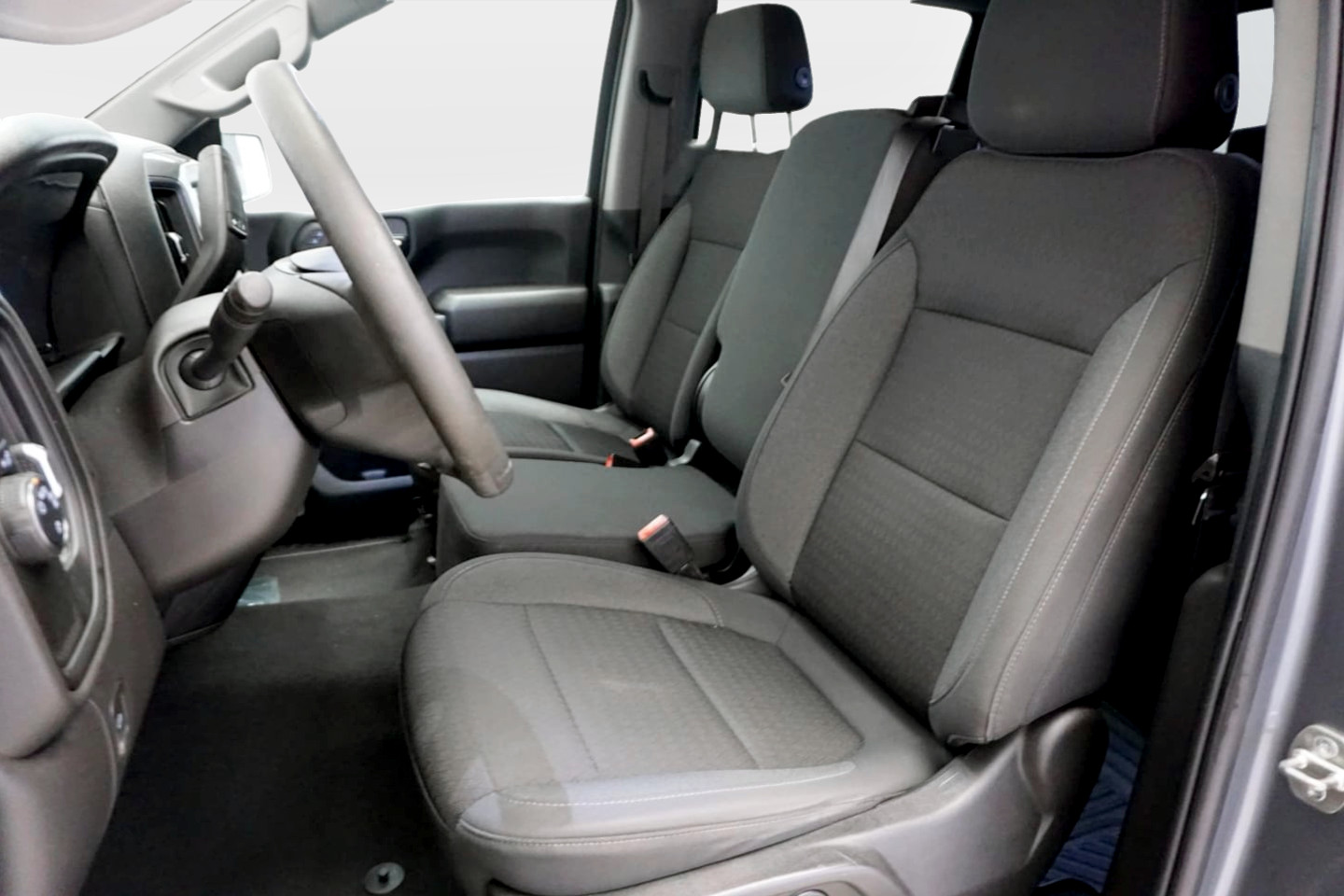 Photo 15 of this Chevrolet Silverado 1500 LTD