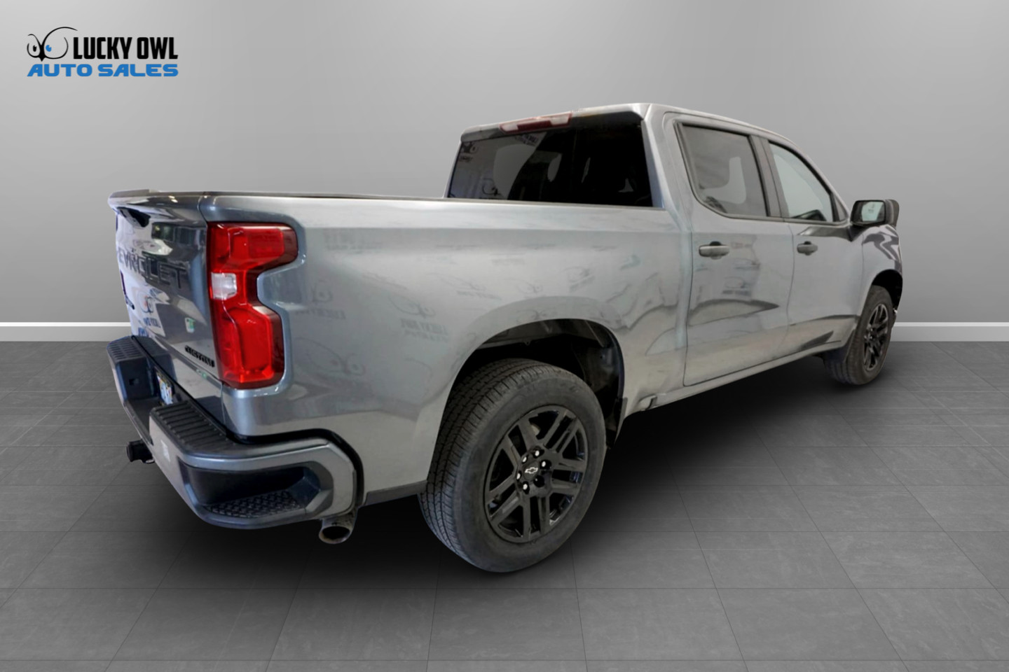 Photo 10 of this Chevrolet Silverado 1500 LTD