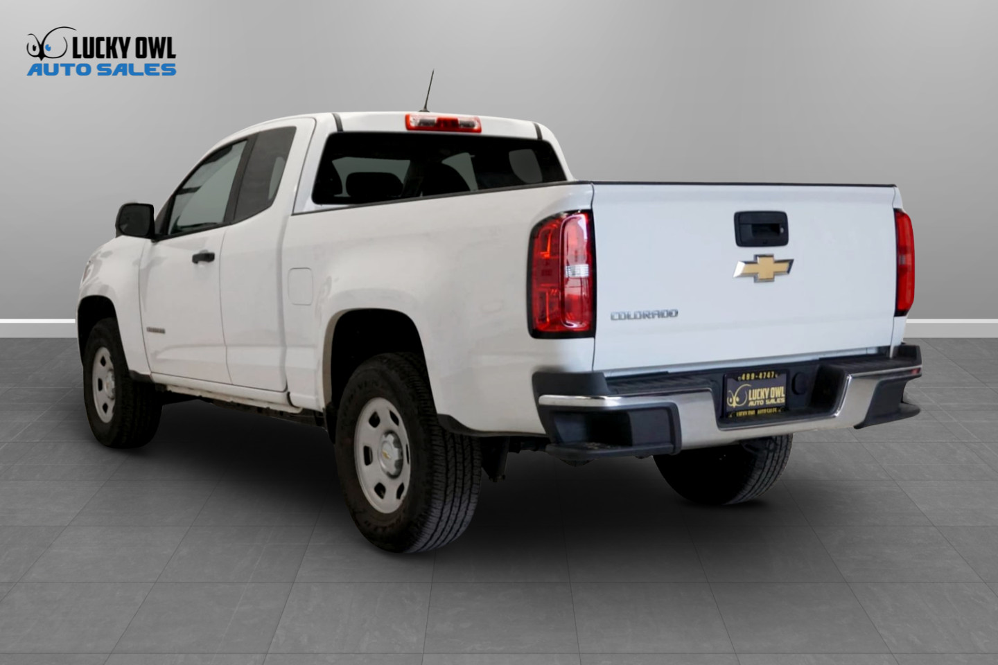 Photo 5 of this Chevrolet Colorado