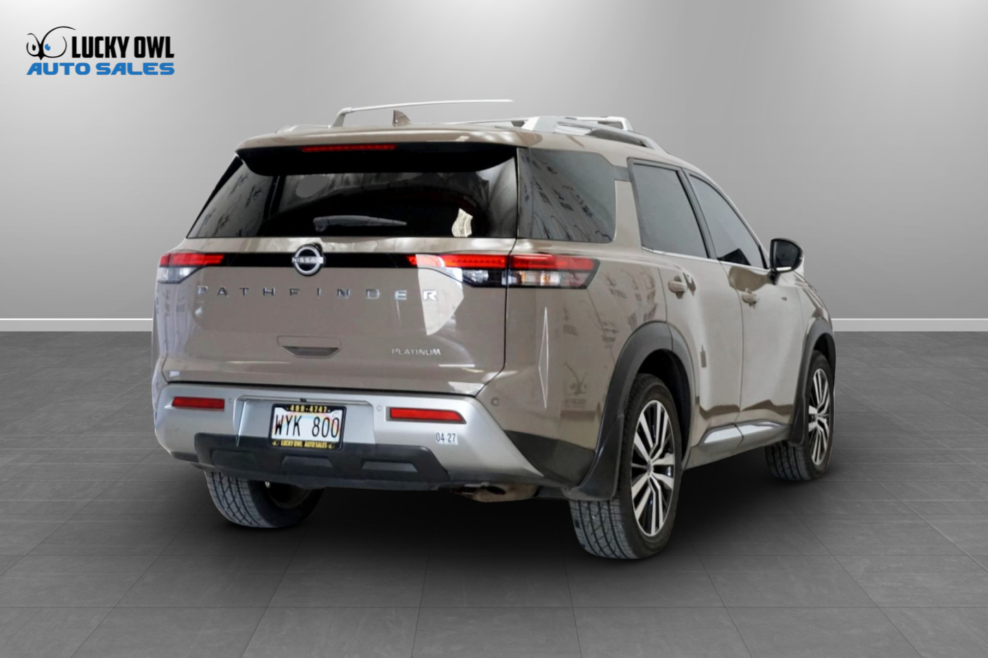 Photo 4 of this Nissan Pathfinder