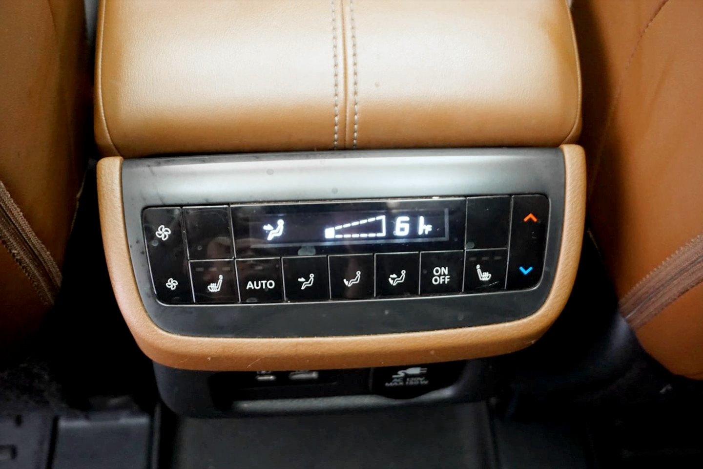 Photo 20 of this Nissan Pathfinder