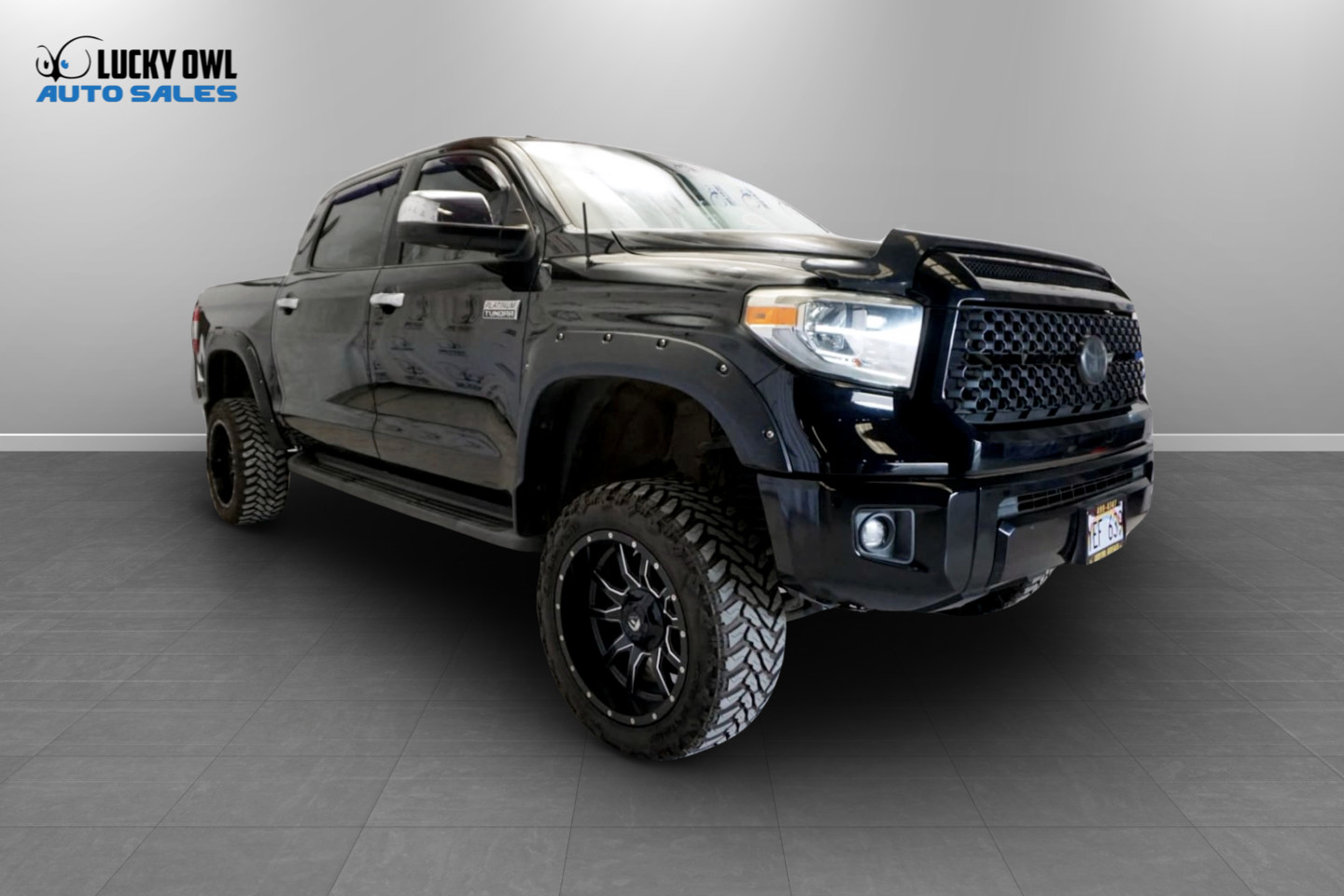 Photo 4 of this Toyota Tundra 4WD