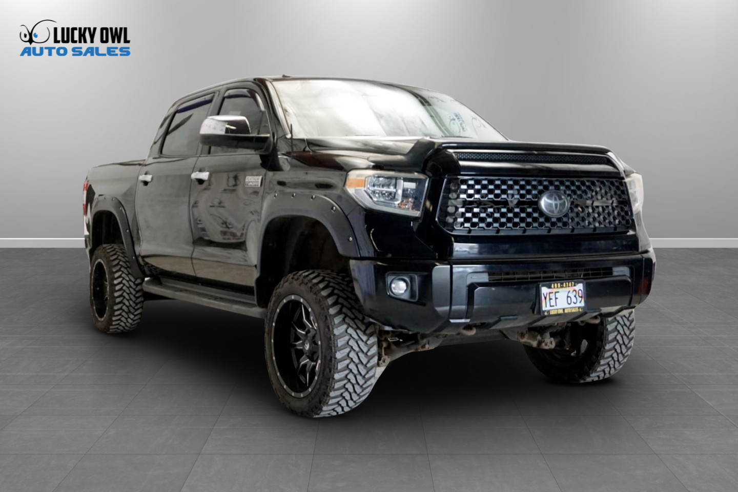 Photo 2 of this Toyota Tundra 4WD