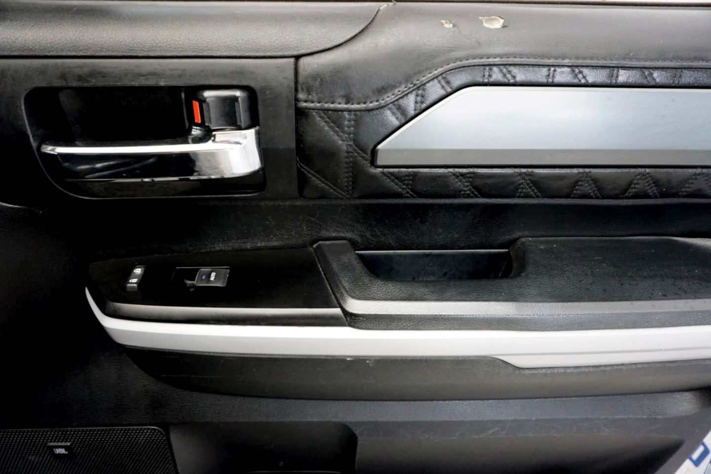 Photo 28 of this Toyota Tundra 4WD
