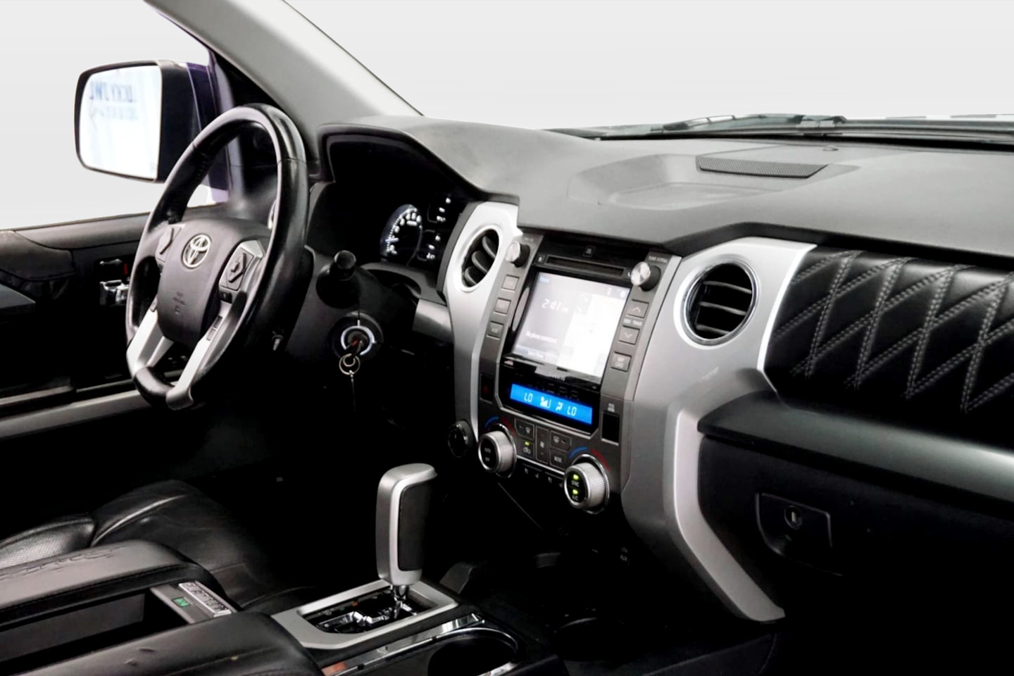 Photo 27 of this Toyota Tundra 4WD