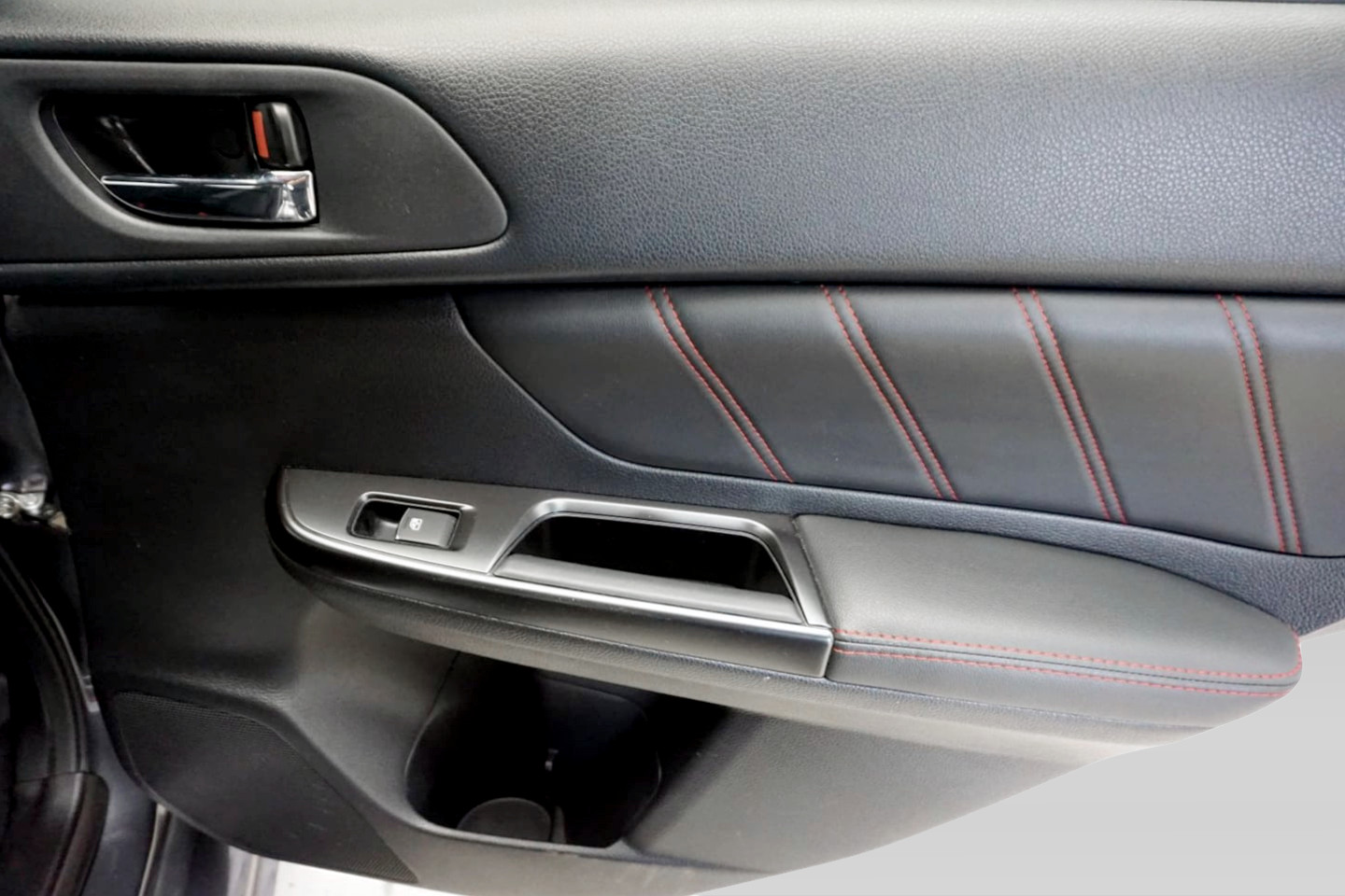 Photo 19 of this Subaru WRX