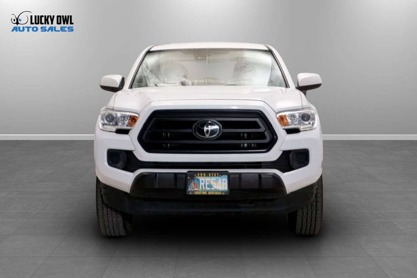 Photo 3 of this Toyota Tacoma 4WD