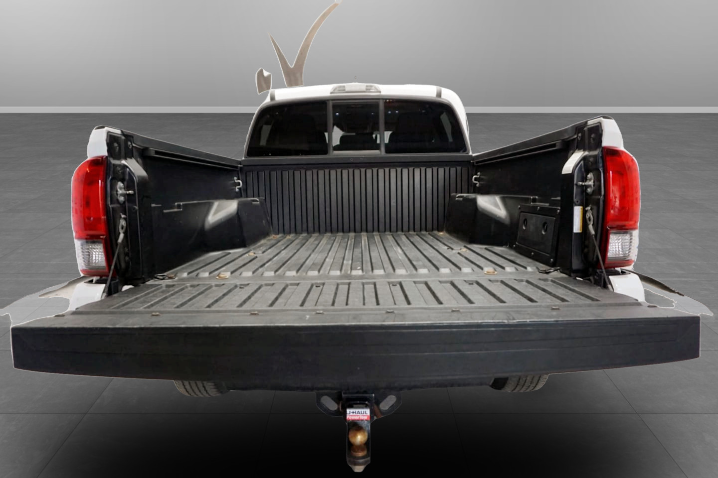 Photo 11 of this Toyota Tacoma 4WD