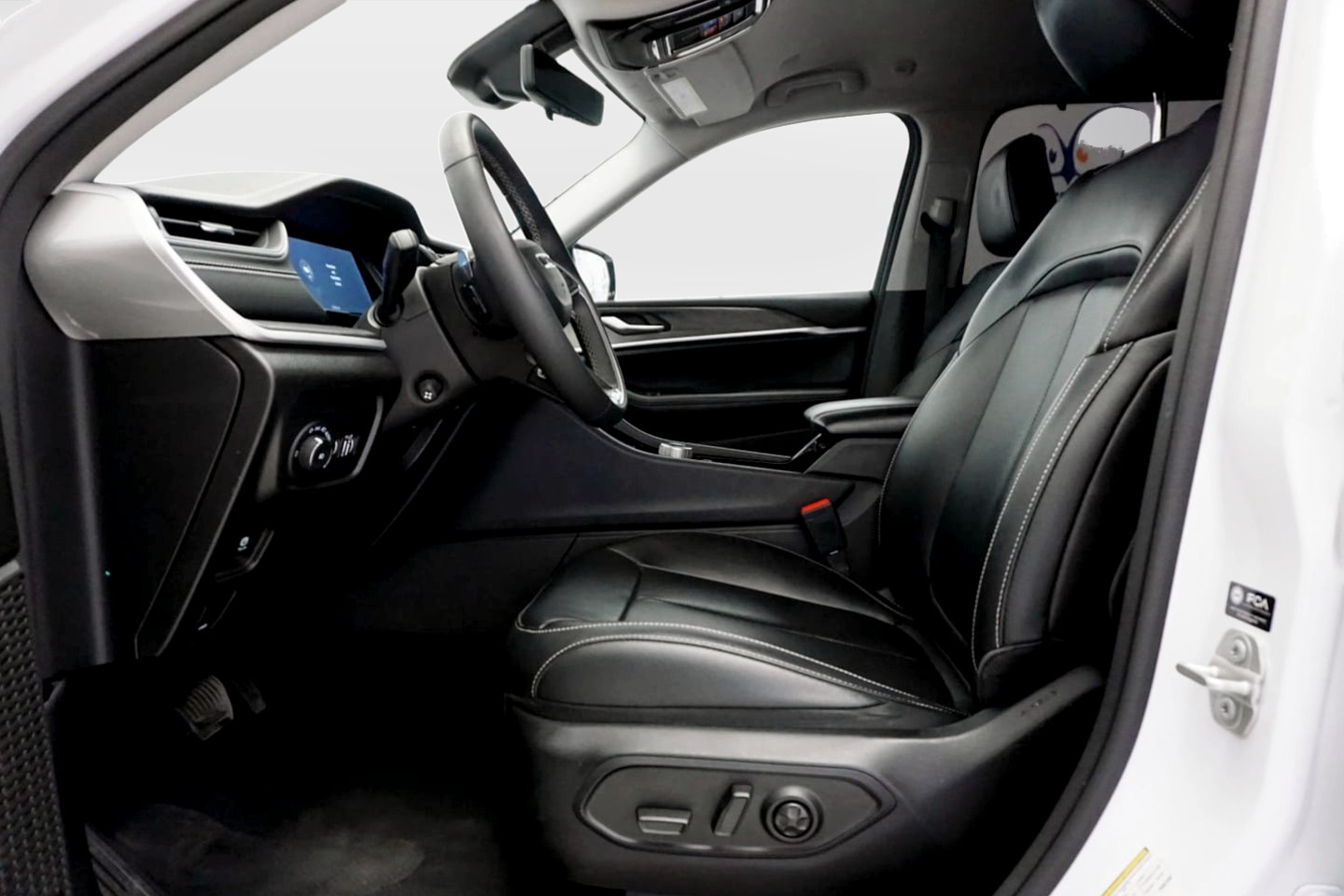 Photo 11 of this Jeep Grand Cherokee