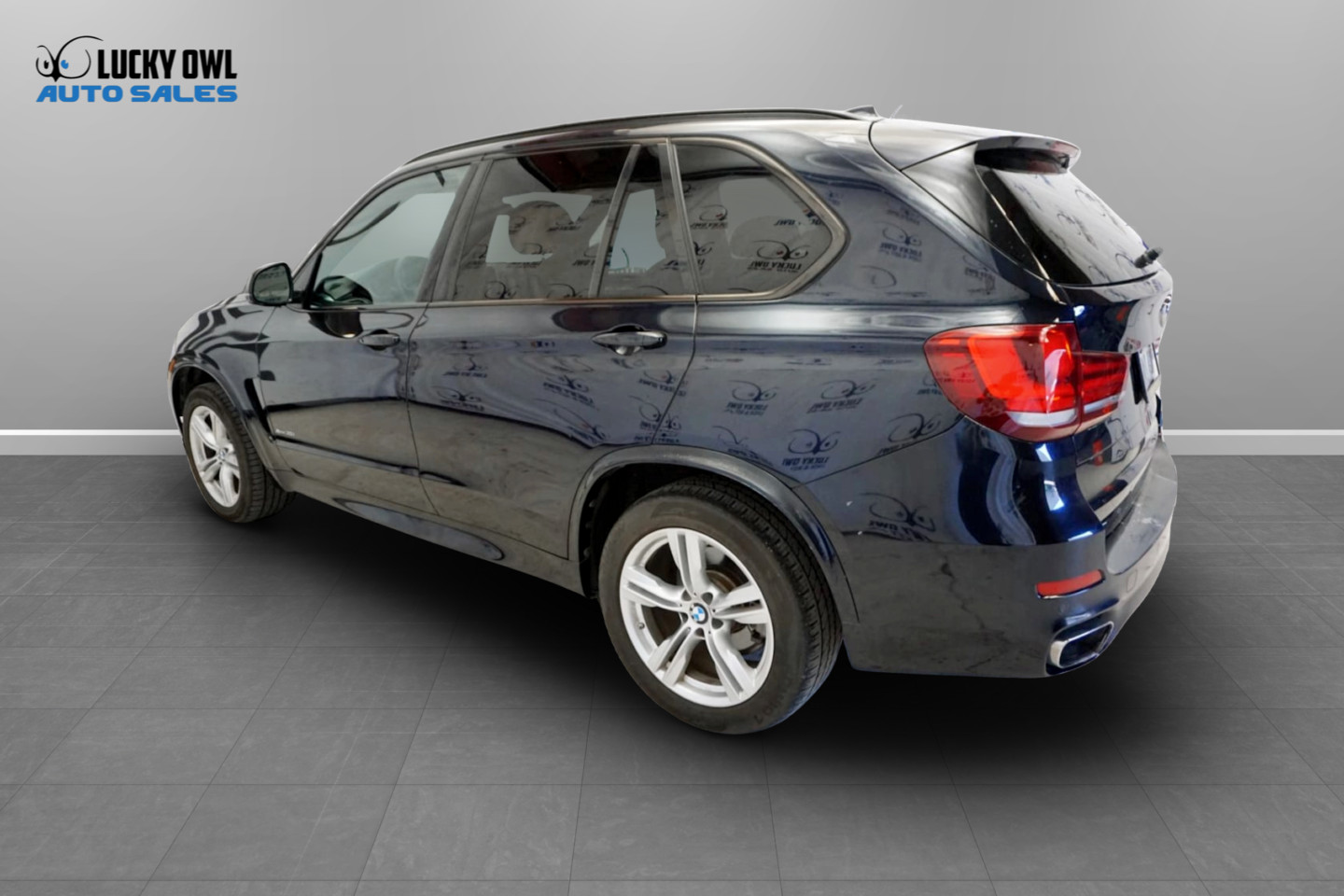 Photo 7 of this BMW X5