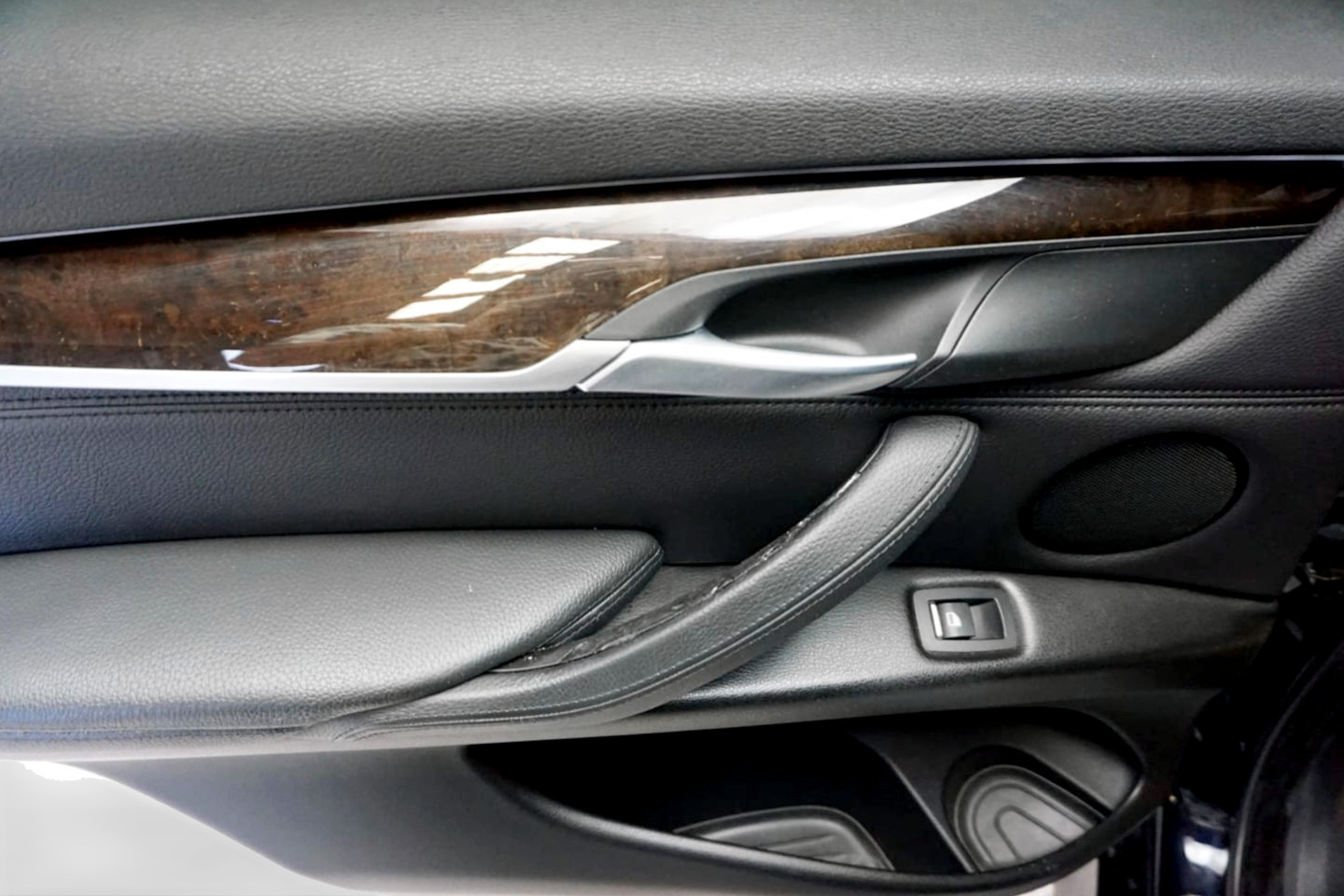Photo 14 of this BMW X5
