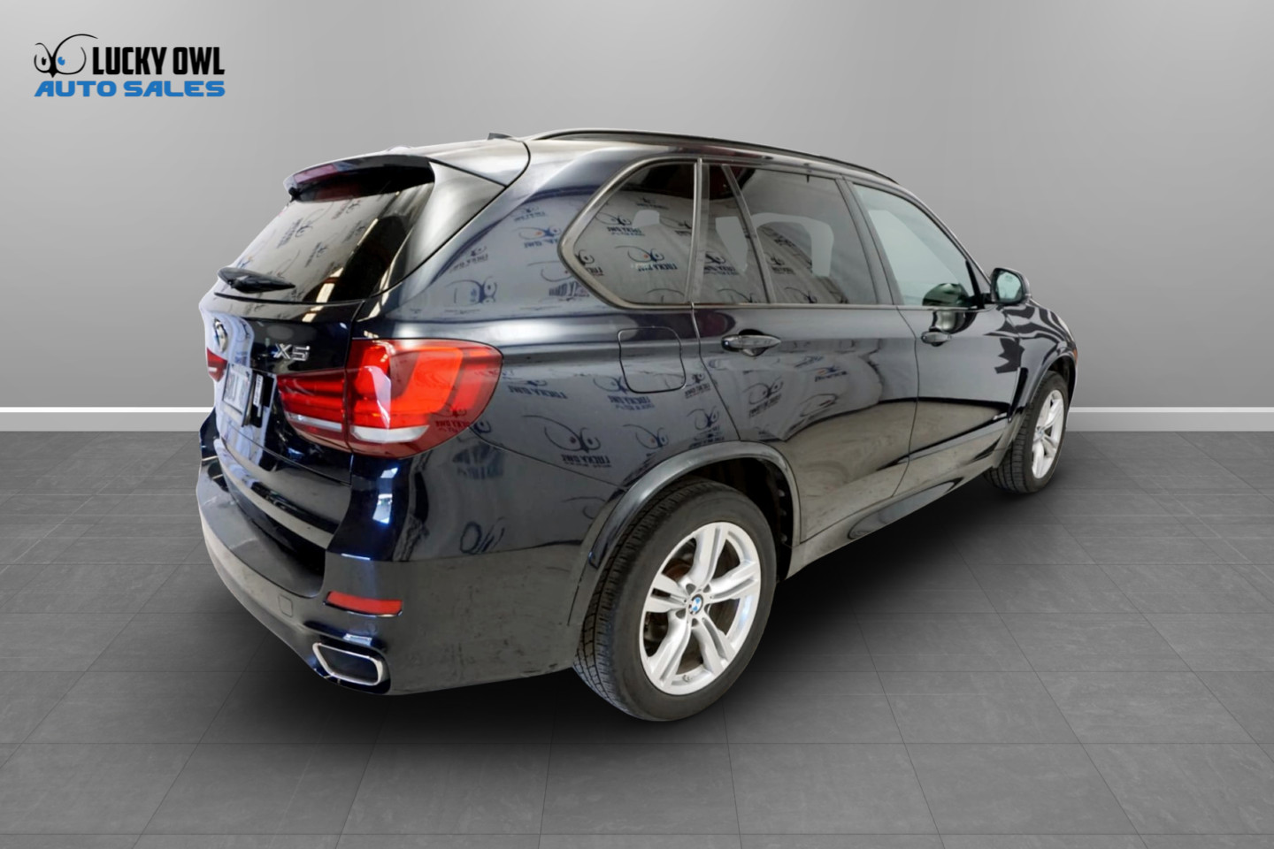 Photo 8 of this BMW X5