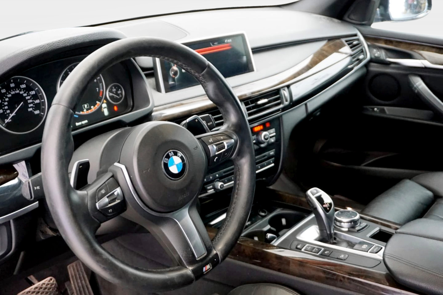 Photo 12 of this BMW X5