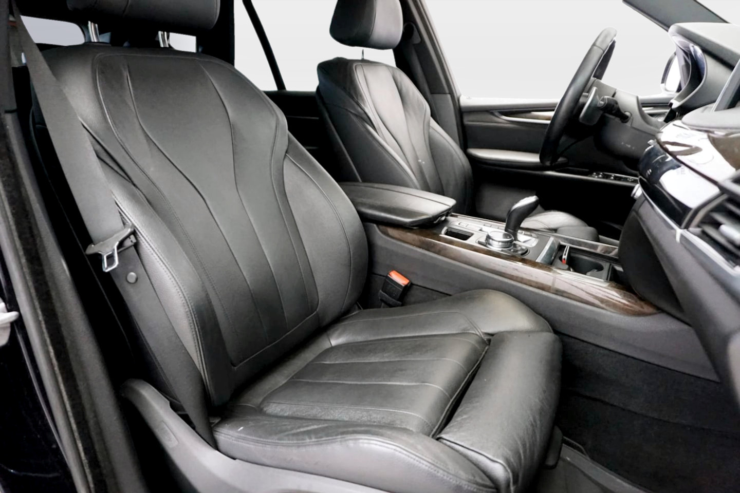 Photo 21 of this BMW X5