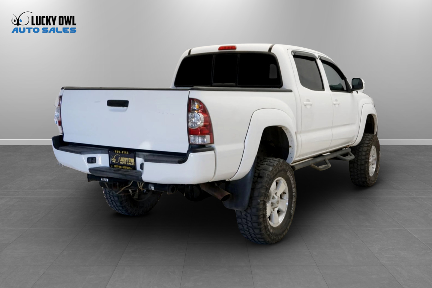 Photo 6 of this Toyota Tacoma