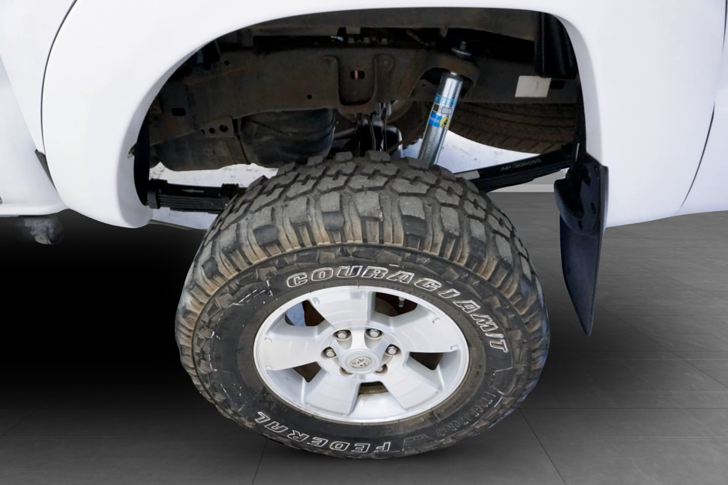 Photo 19 of this Toyota Tacoma