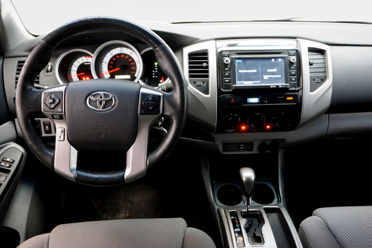 Photo 17 of this Toyota Tacoma