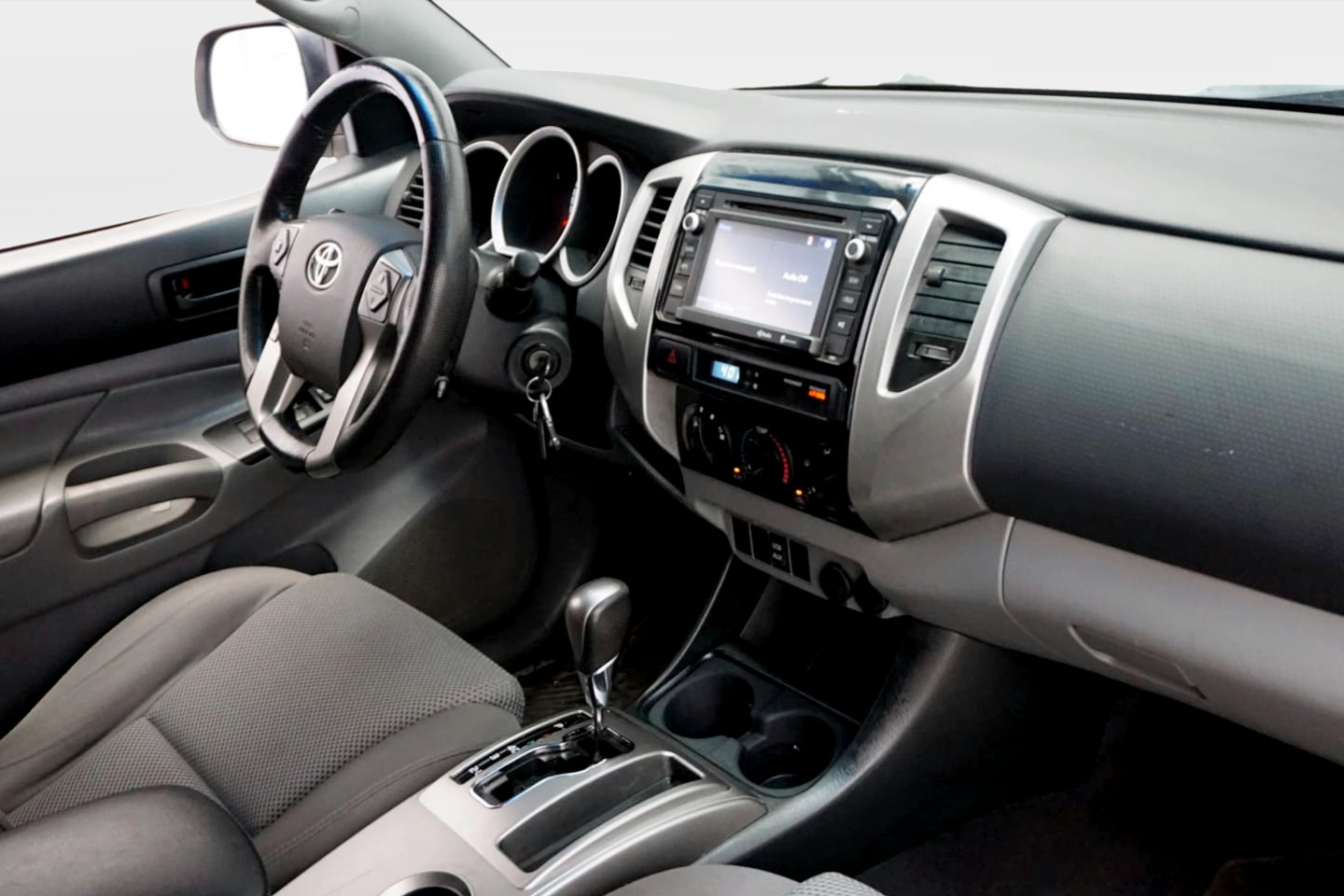 Photo 25 of this Toyota Tacoma