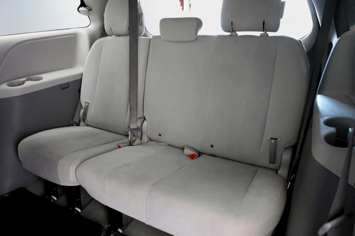 Photo 14 of this Toyota Sienna