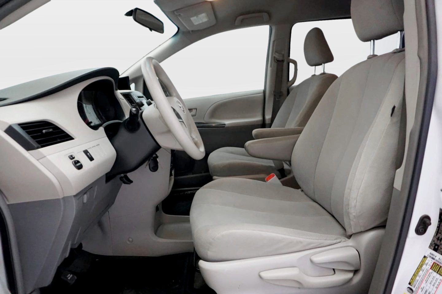 Photo 9 of this Toyota Sienna