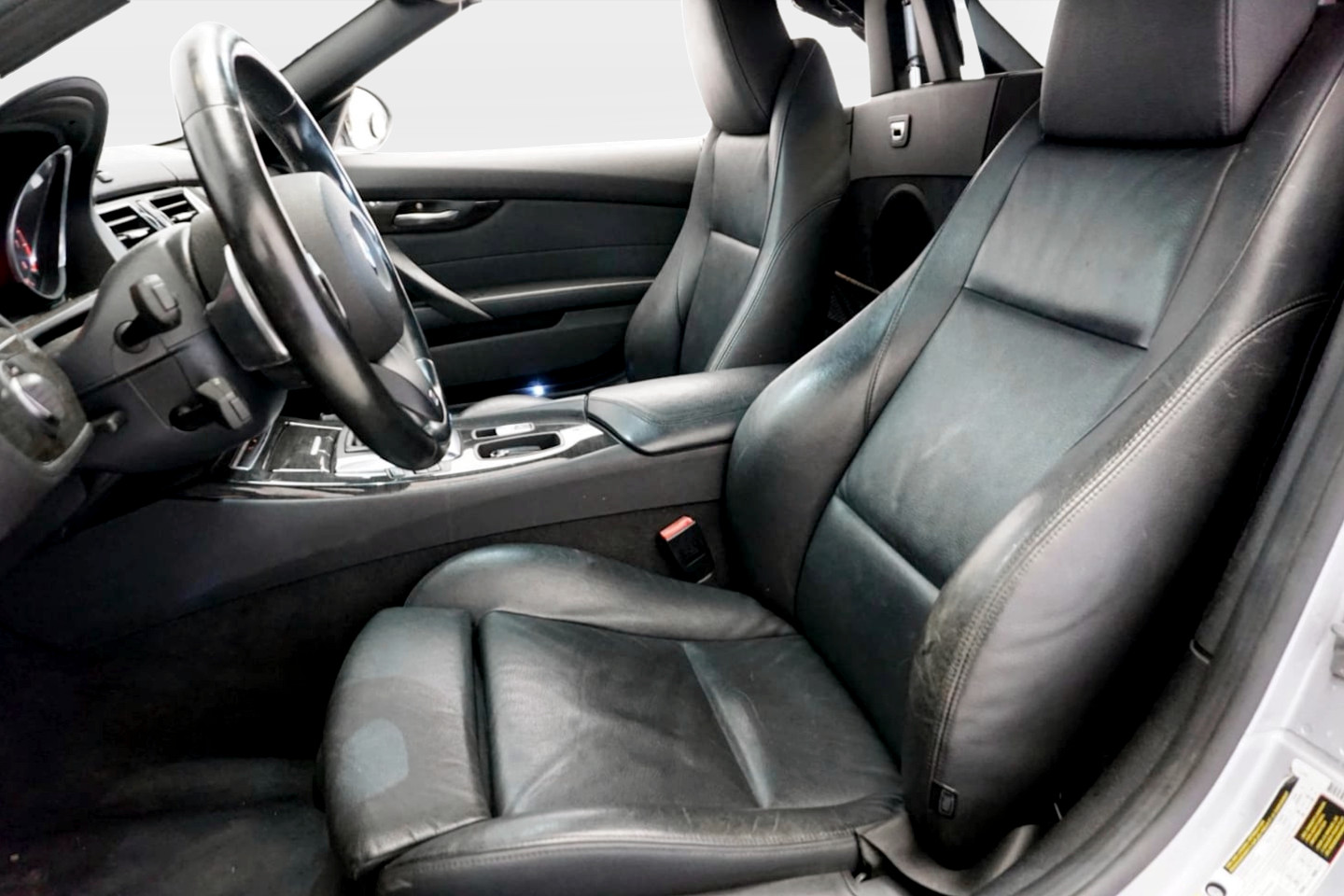 Photo 10 of this BMW Z4