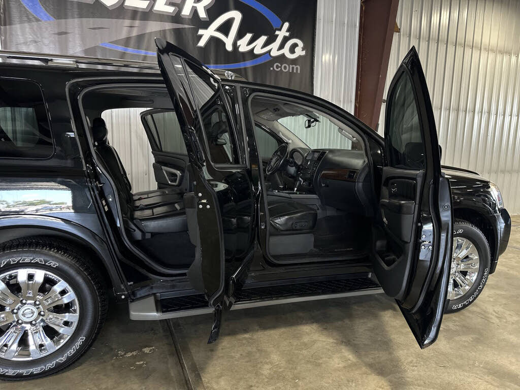 2015 Nissan Armada Platinum photo 10