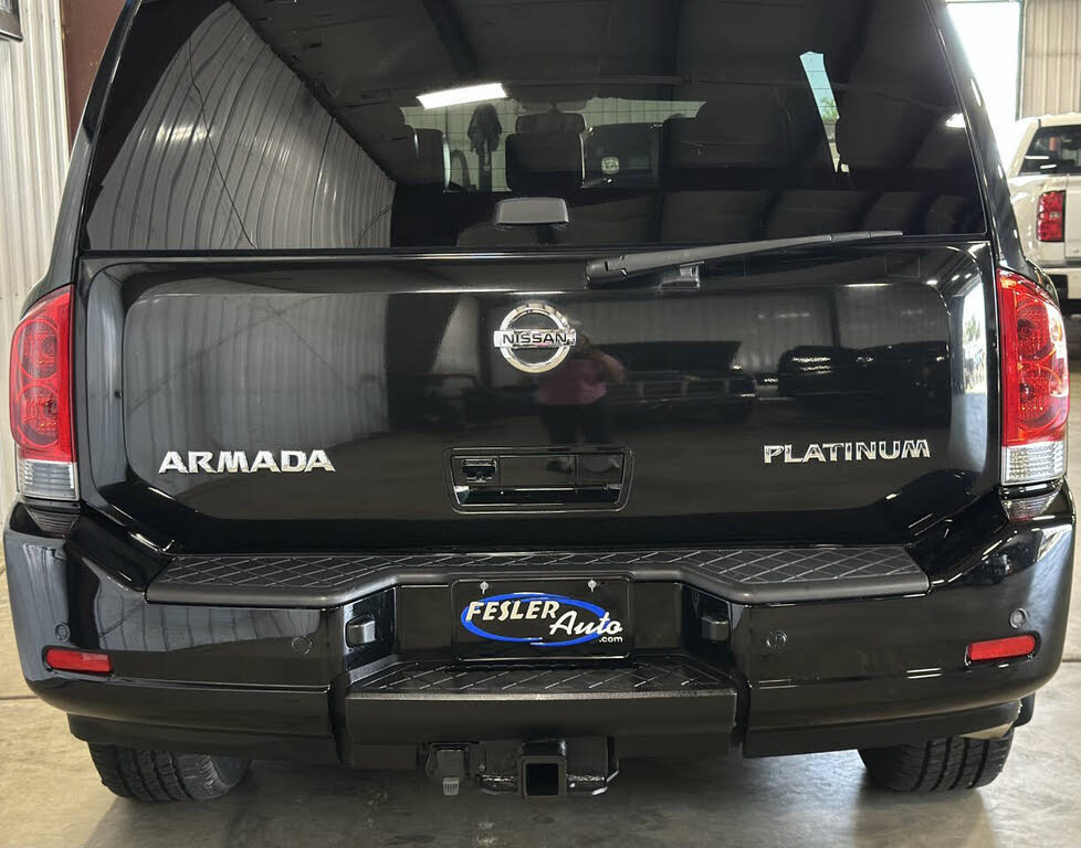 2015 Nissan Armada Platinum photo 11
