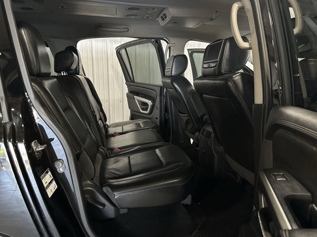 2015 Nissan Armada Platinum photo 12