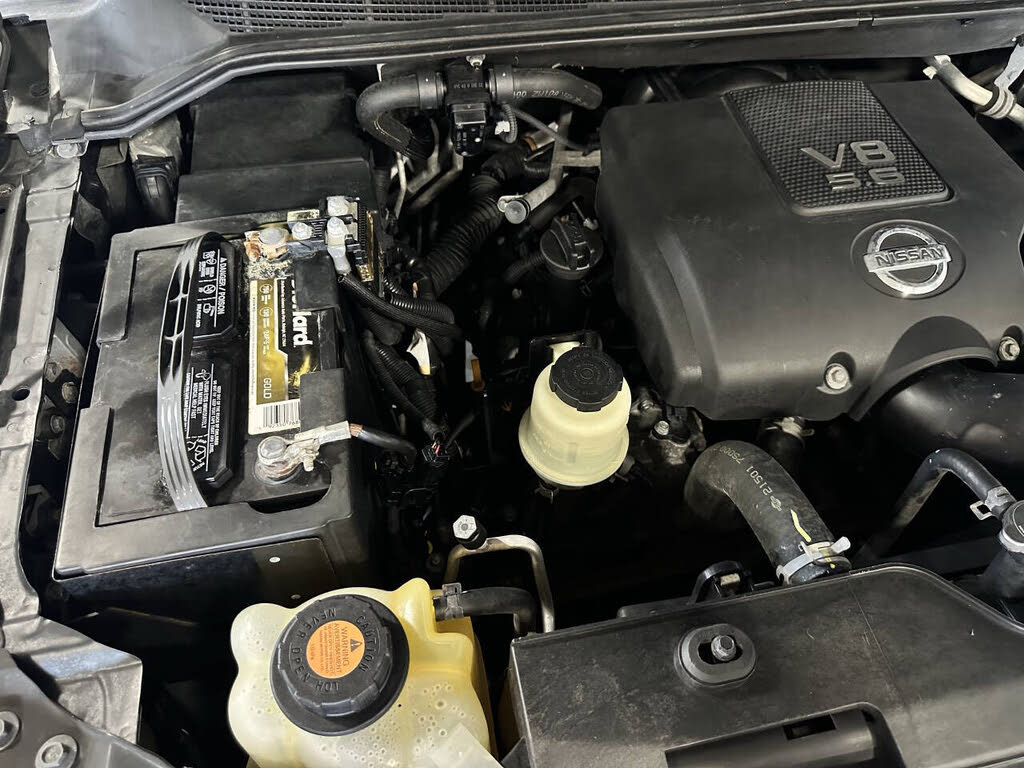 2015 Nissan Armada Platinum photo 15
