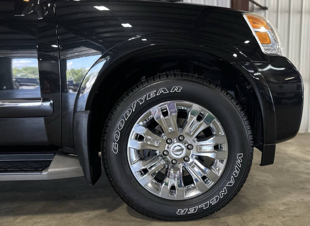 2015 Nissan Armada Platinum photo 16