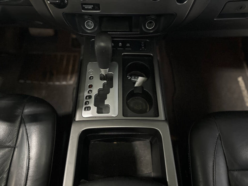 2015 Nissan Armada Platinum photo 27