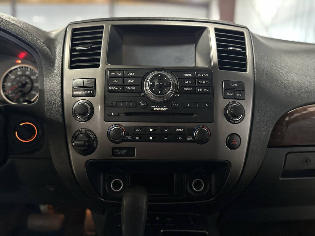 2015 Nissan Armada Platinum photo 28
