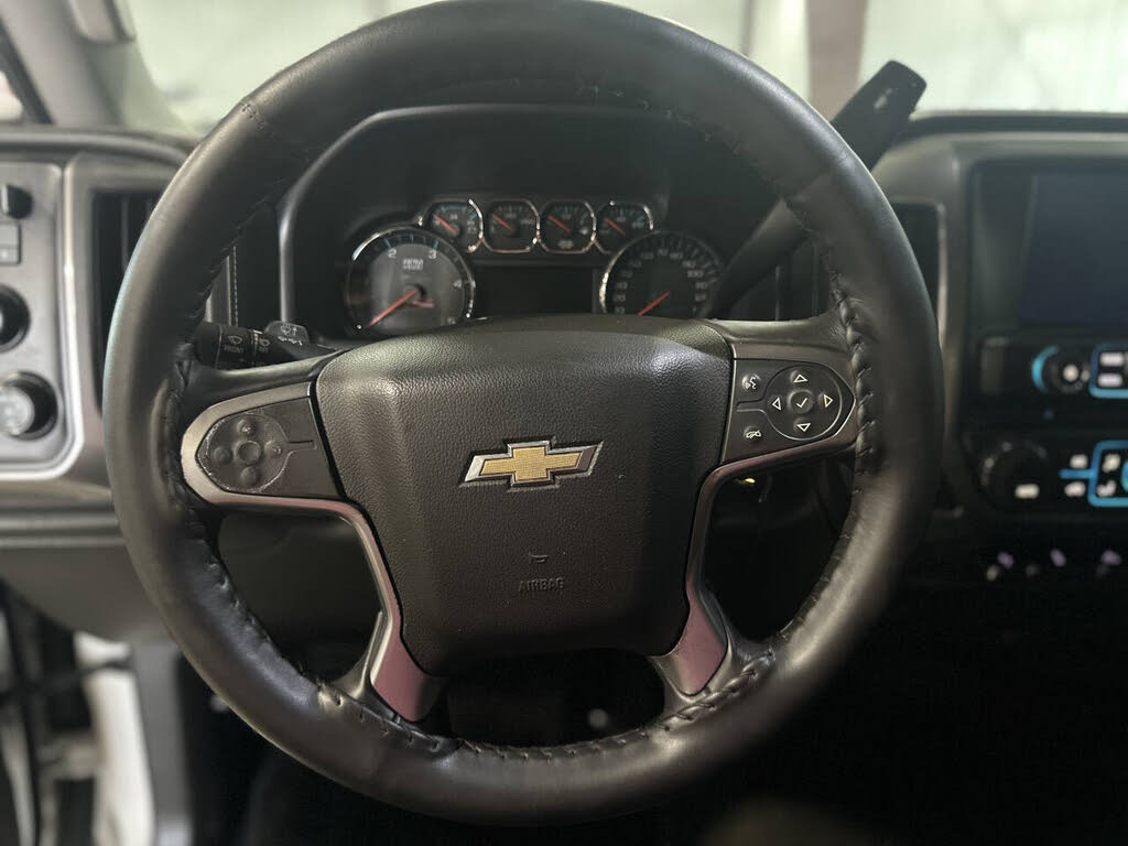 2015 Chevrolet Silverado 2500HD LTZ photo 10