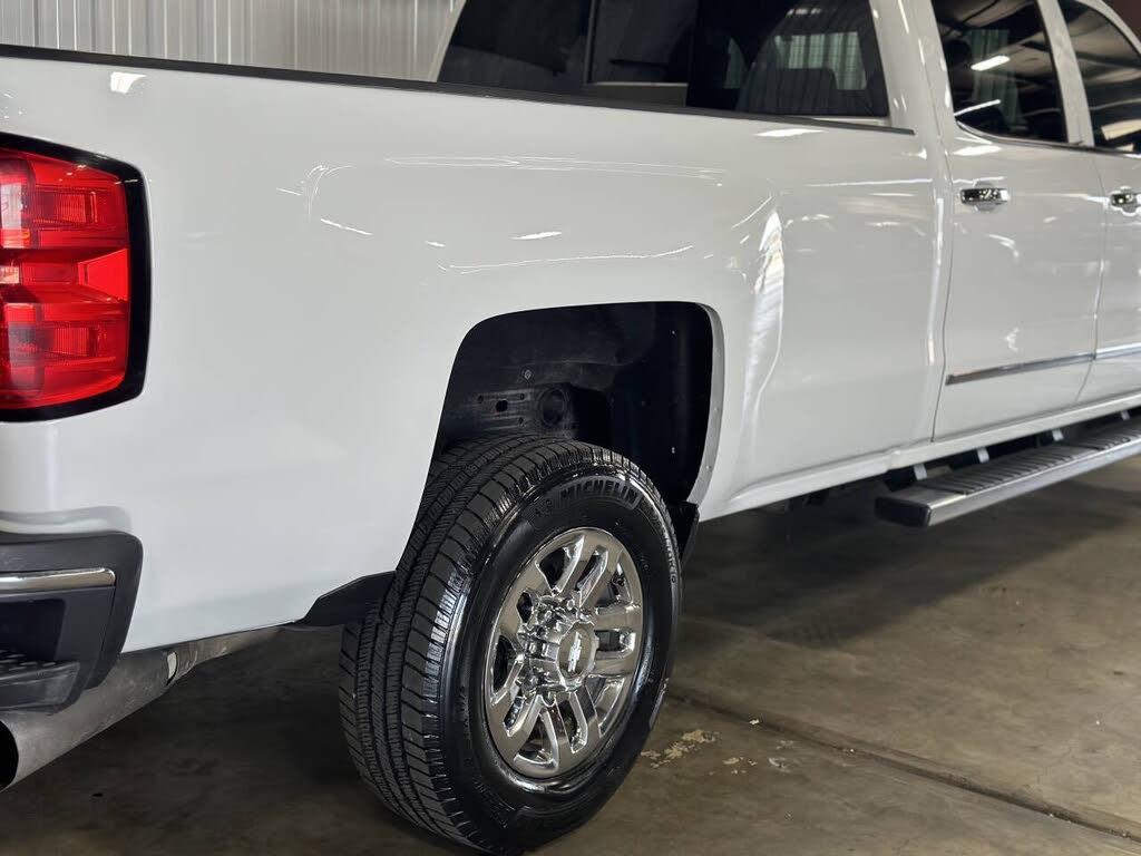 2015 Chevrolet Silverado 2500HD LTZ photo 21