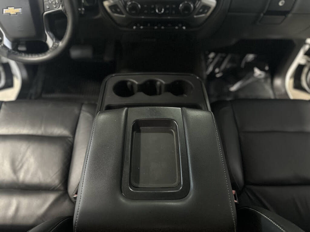 2015 Chevrolet Silverado 2500HD LTZ photo 23