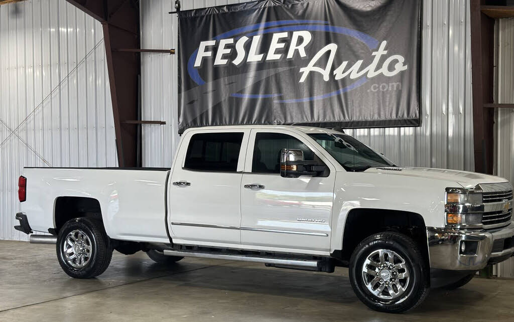 2015 Chevrolet Silverado 2500HD LTZ photo 26