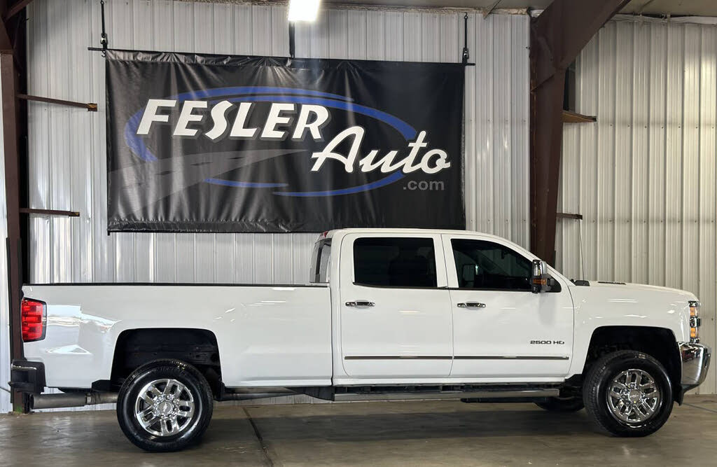 2015 Chevrolet Silverado 2500HD LTZ photo 27