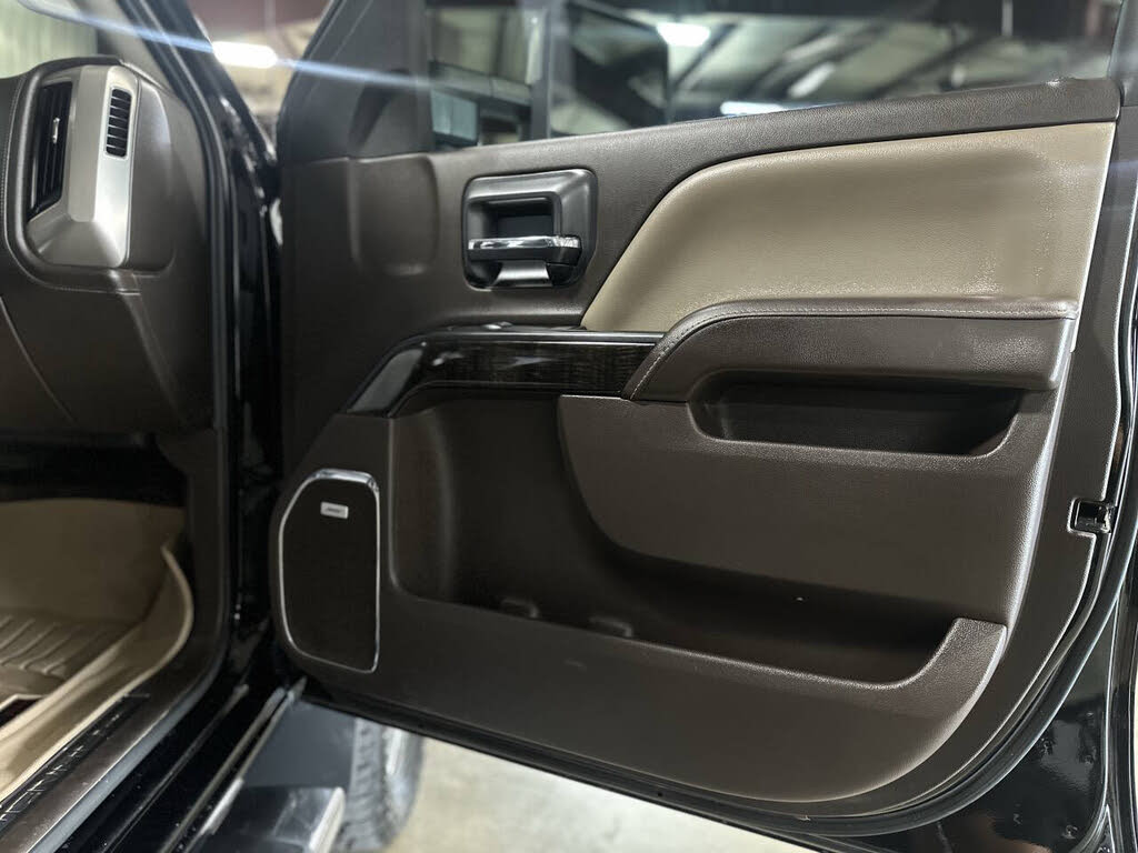 2016 Gmc Sierra Denali photo 2