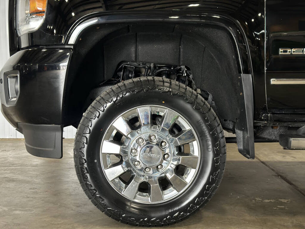 2016 Gmc Sierra Denali photo 26