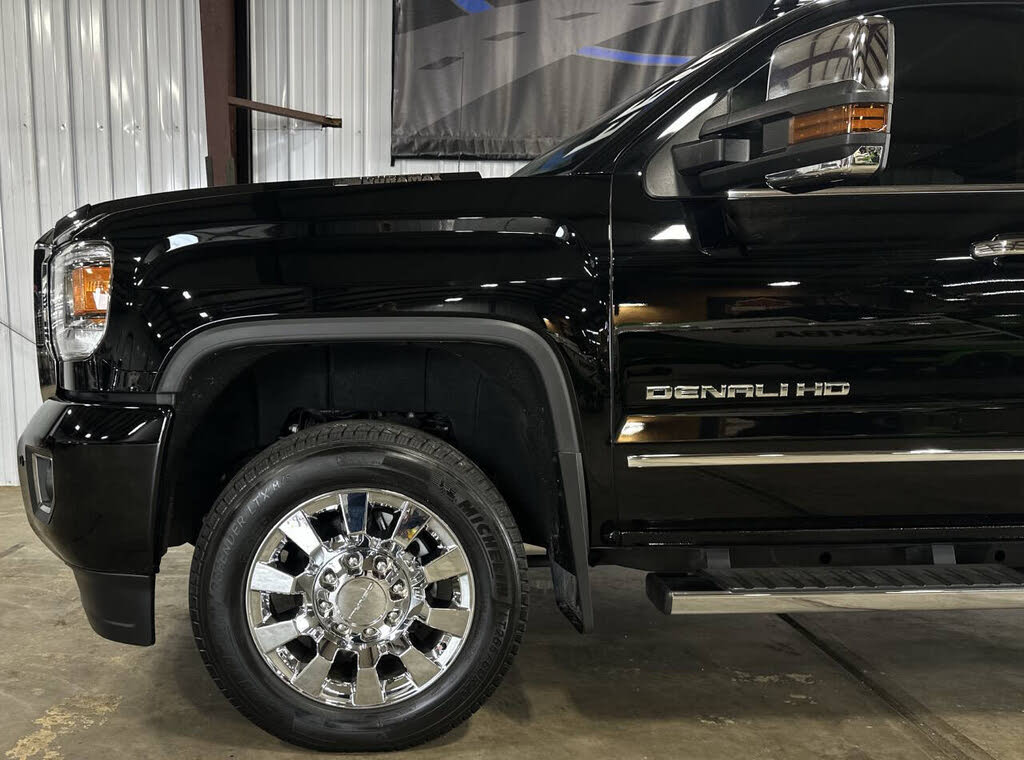 2017 Gmc Sierra Denali photo 10