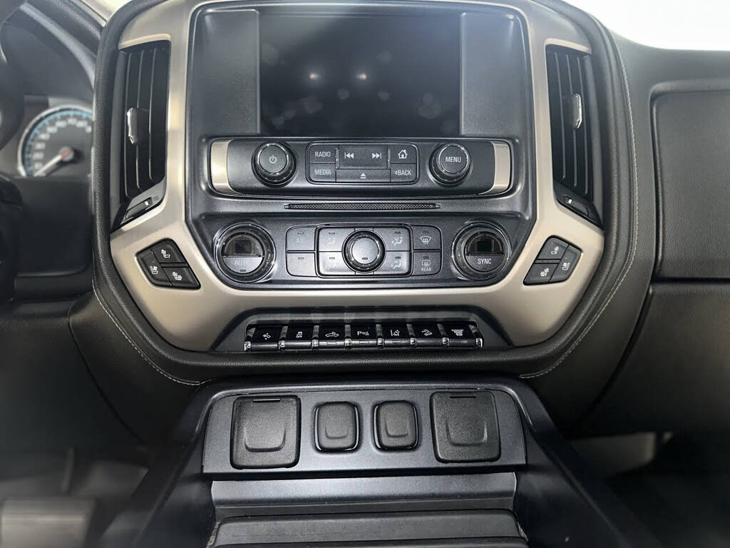 2017 Gmc Sierra Denali photo 25