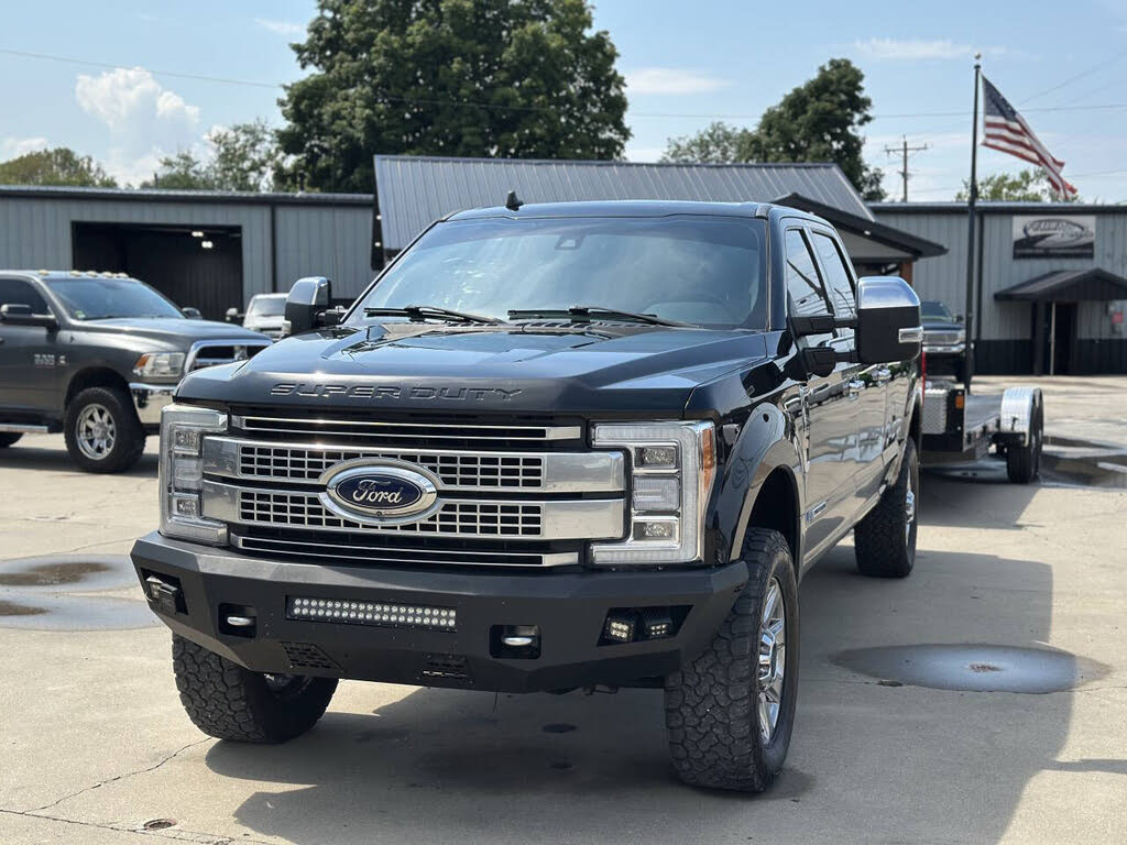 2019 Ford F-350 Platinum photo 7