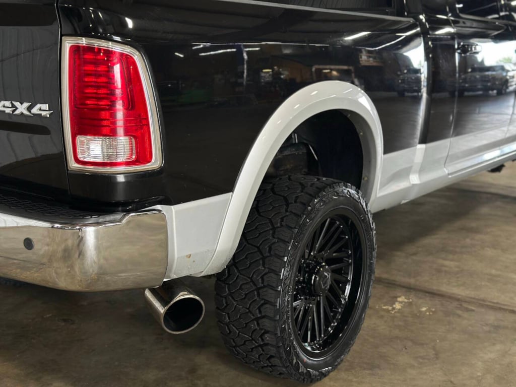 2015 Ram 2500 Laramie photo 7